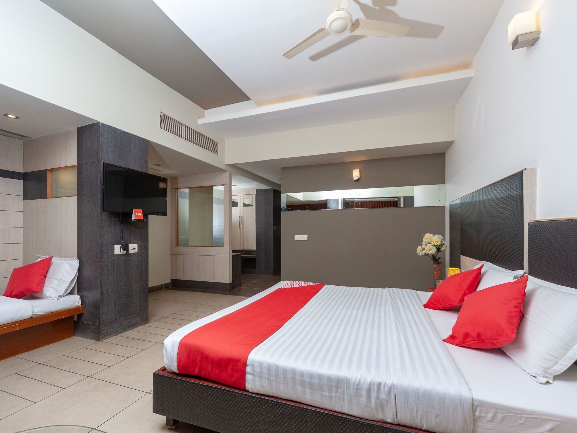 Hotel Sun Park Pondicherry Esterno foto
