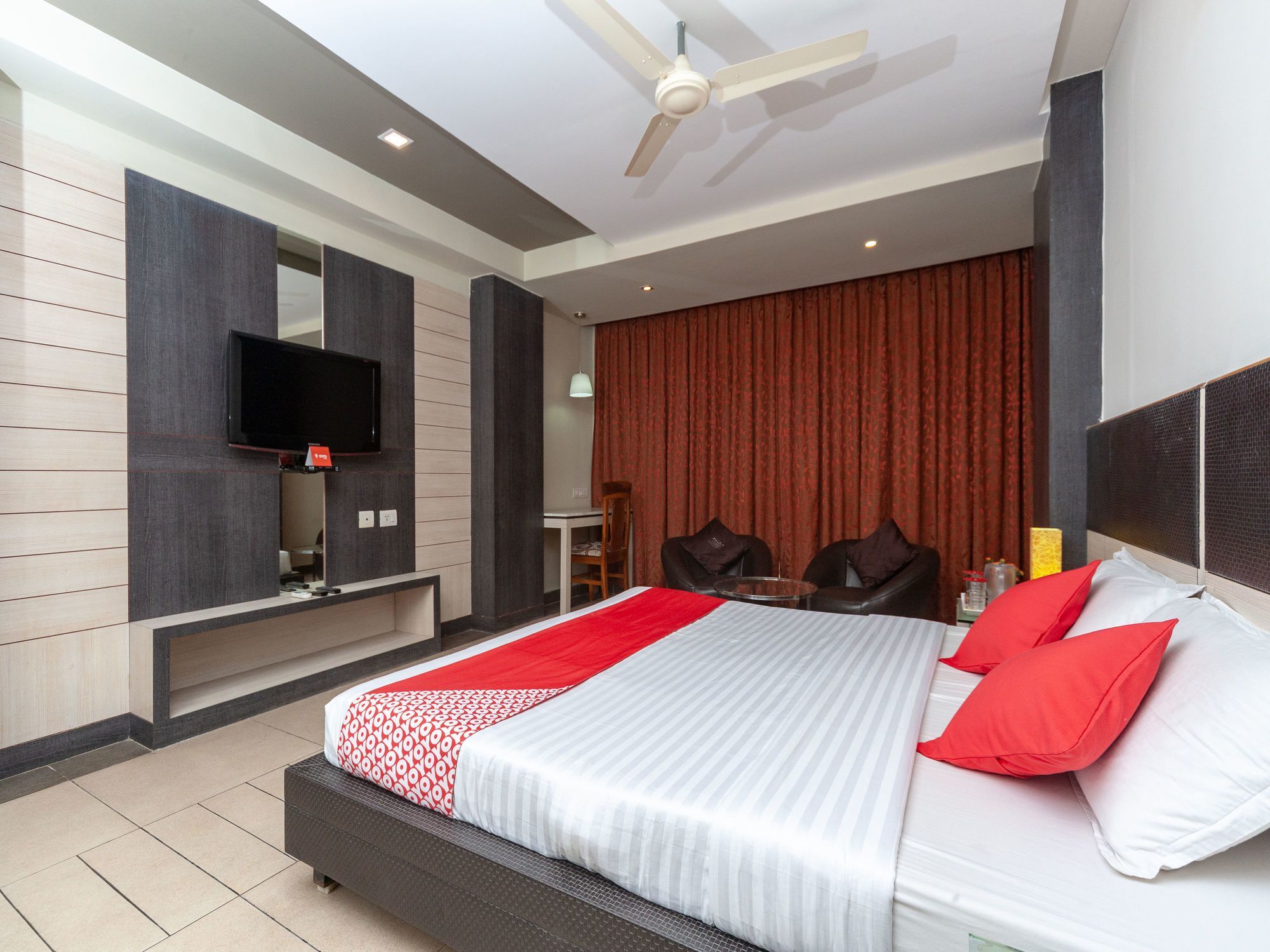 Hotel Sun Park Pondicherry Esterno foto