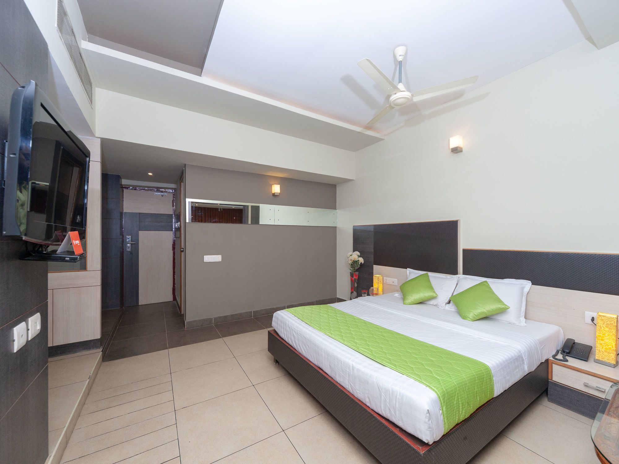 Hotel Sun Park Pondicherry Esterno foto
