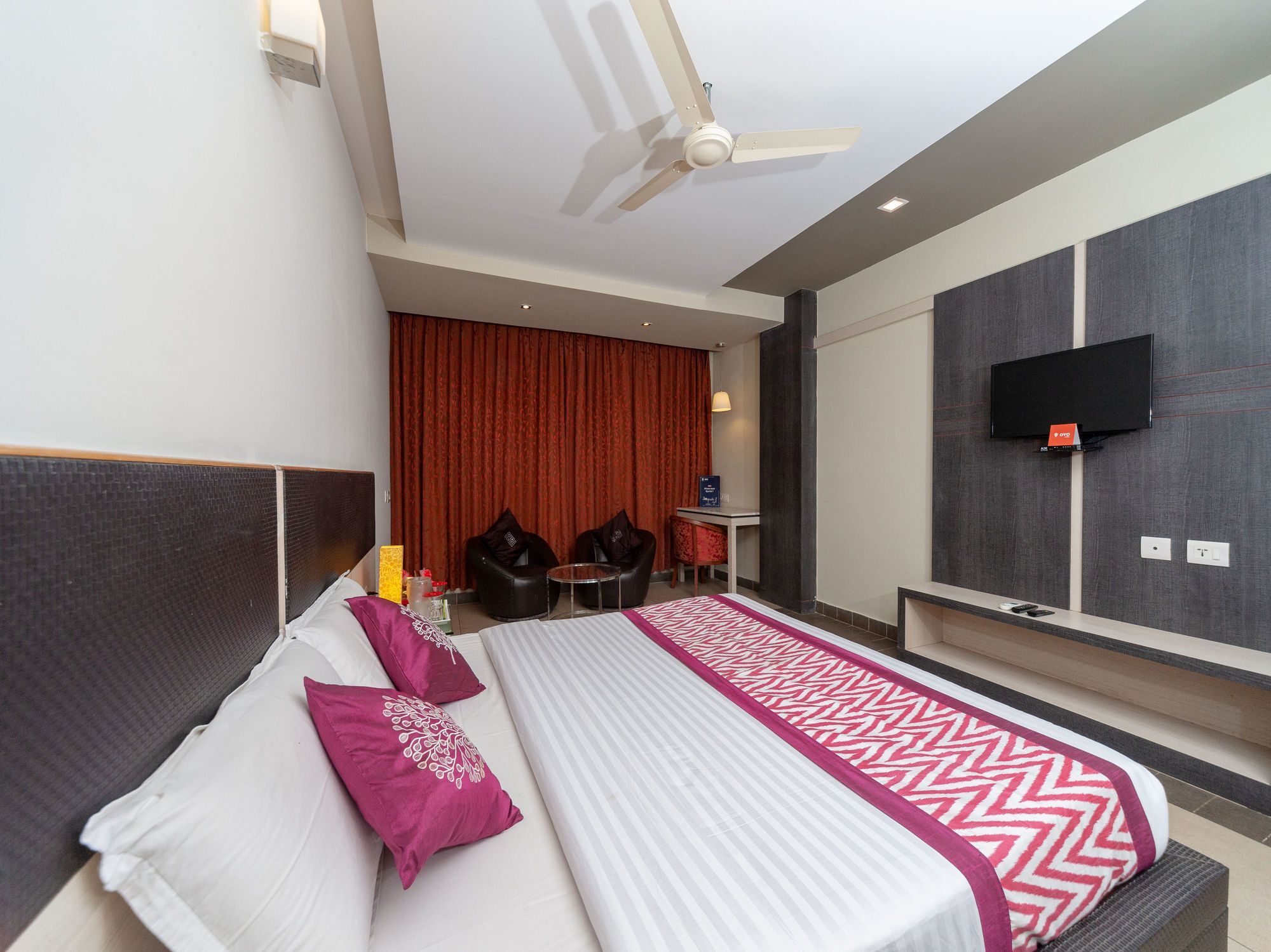 Hotel Sun Park Pondicherry Esterno foto